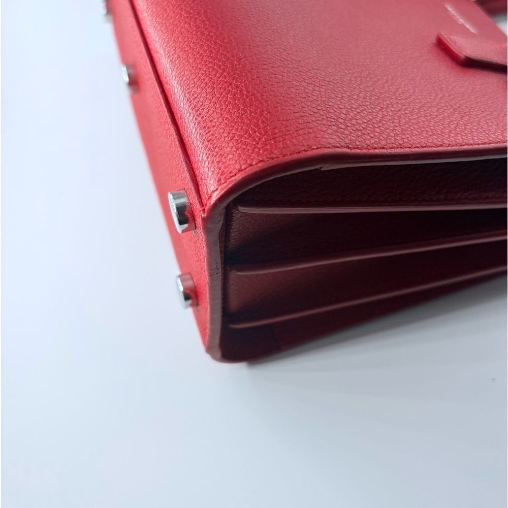 YSL Sac Du Jour Nano in Red Pebbled Leather - Picture 8 of 16